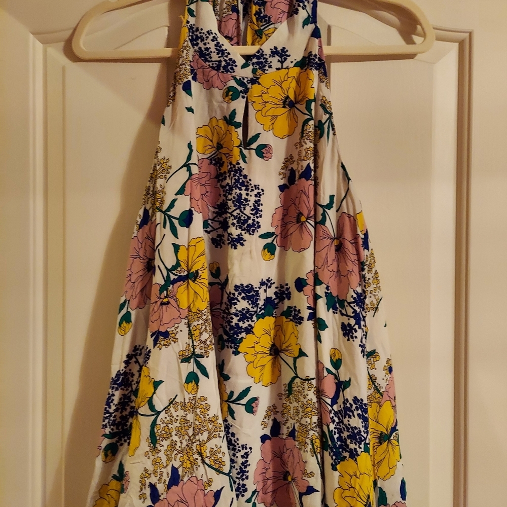 Q&A Floral Halter Top